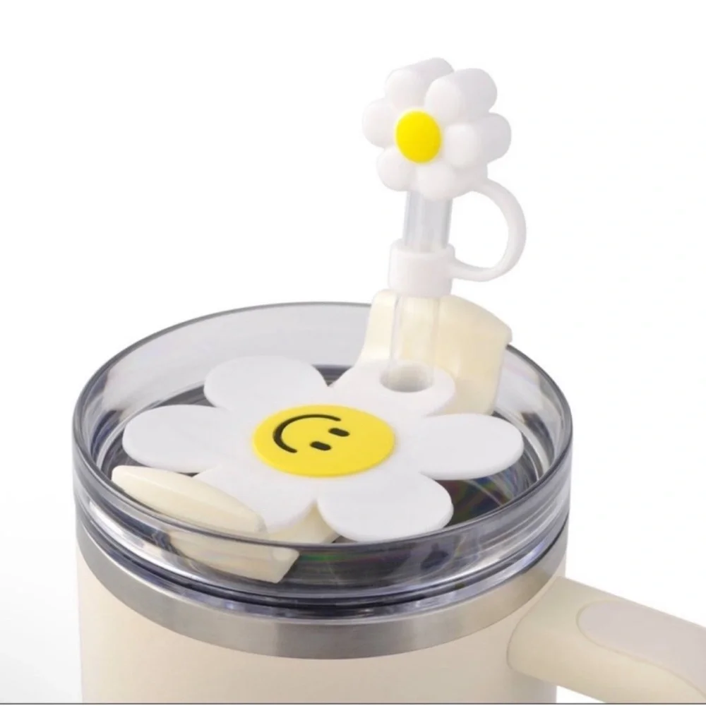 3 for $15 SALE Target Bullseye Daisy Flower Straw Topper & Tumbler Cover Set